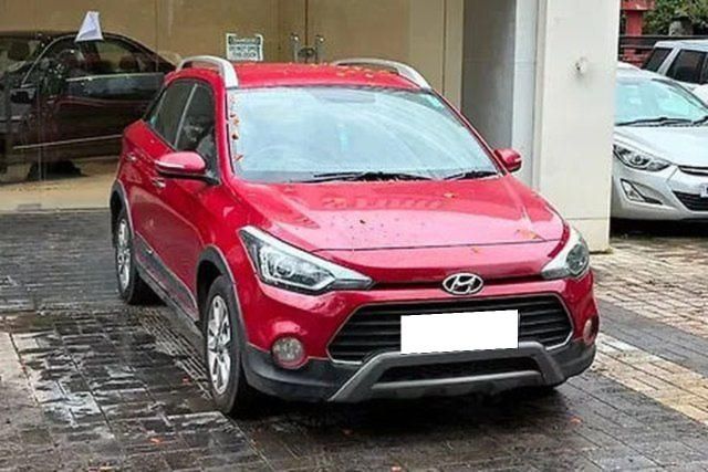 Hyundai i20 Active 1.4 SX Second-hand 2016 Hyundai i20 Active 1.4 SX for sale in Nashik