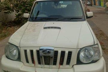 Used VLX 2WD 7S BSIV