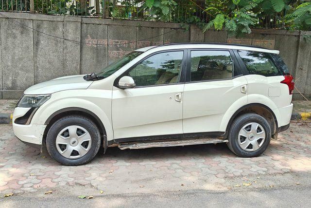 Second-hand 2018 Mahindra XUV500 W7 BSIV for sale in New Delhi