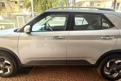 2021 Hyundai Venue S Turbo DCT