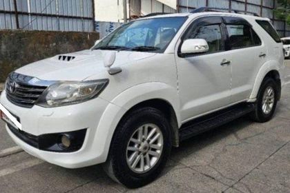 2012 टोयोटा फॉर्च्यूनर 4x2 4 Speed AT