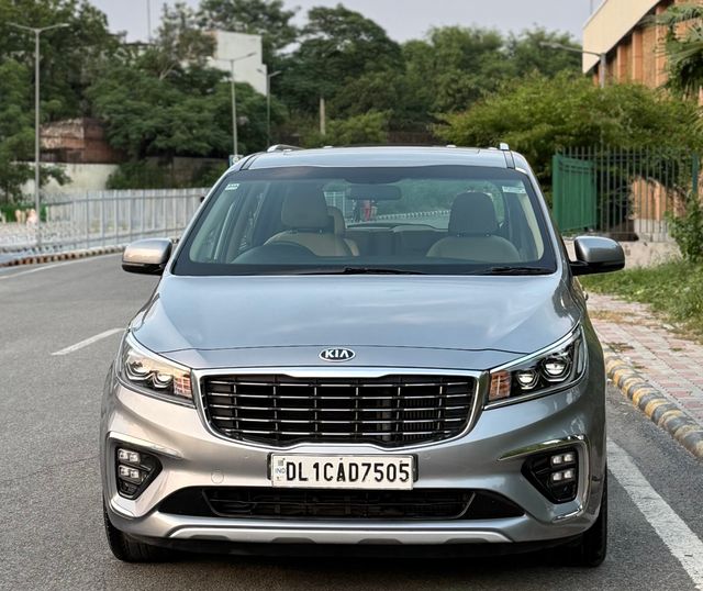 Kia Carnival Prestige 6 STR Second-hand 2020 Kia Carnival Prestige 6 STR for sale in New Delhi