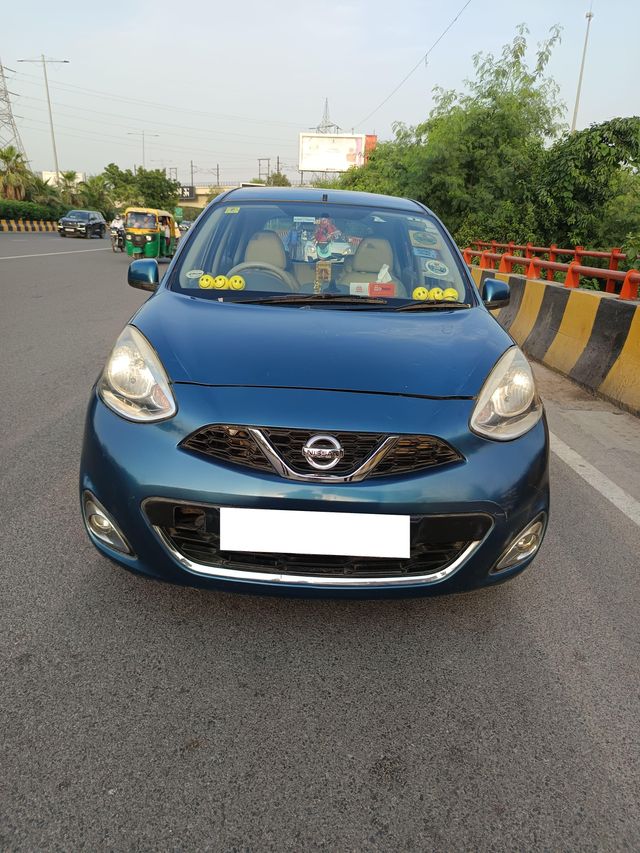 Second-hand 2015 Nissan Micra XV CVT for sale in New Delhi