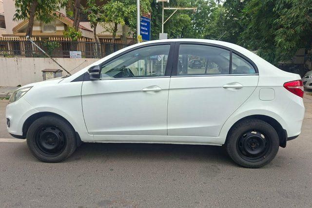 Tata Zest Revotron 1.2T XM Second-hand 2015 Tata Zest Revotron 1.2T XM for sale in Ahmedabad