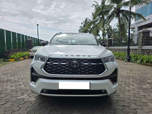 Second-hand 2025 Toyota Innova Hycross ZX(O) Exclusive Edition for sale in Mumbai