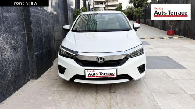 Second-hand 2021 Honda City CVT for sale in New Delhi