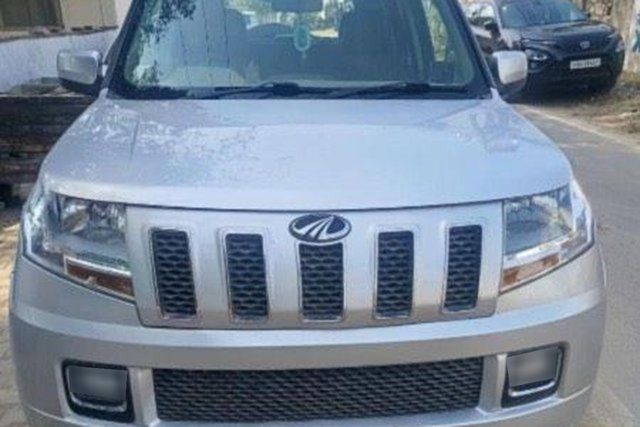 Mahindra TUV 300 T8 Second-hand 2017 Mahindra TUV 300 T8 for sale in Jaipur
