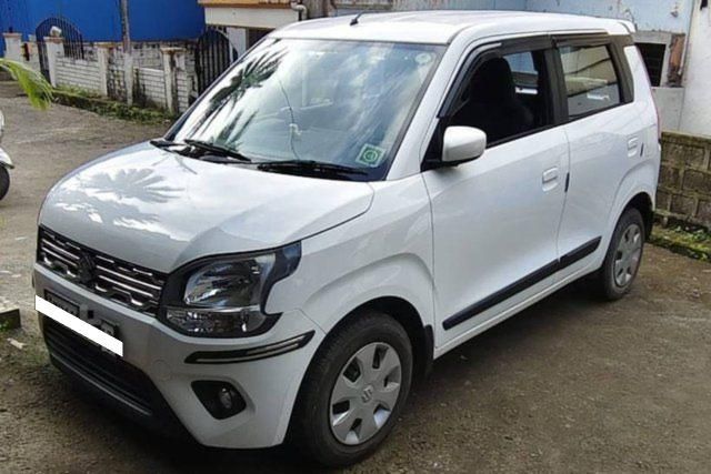 Second-hand 2022 Maruti Suzuki Wagon R ZXI AMT 1.2 for sale in Kolhapur
