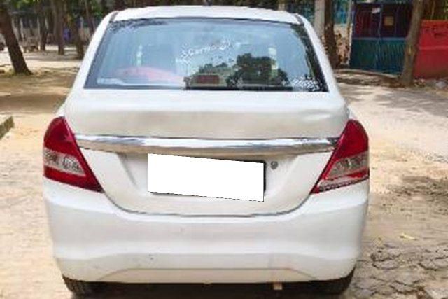 Maruti Suzuki Swift Dzire LXI Second-hand 2016 Maruti Suzuki Swift Dzire LXI for sale in Greater Noida