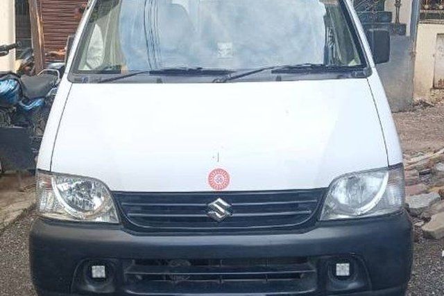 Maruti Suzuki Eeco 7 Seater Standard BSIV Second-hand 2015 Maruti Suzuki Eeco 7 Seater Standard BSIV for sale in Jalgaon