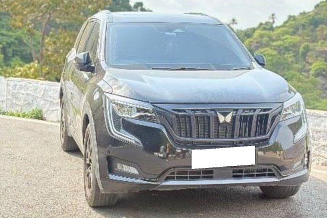 Mahindra XUV700 AX7 6 Str Diesel Second-hand 2026 Mahindra XUV700 AX7 6 Str Diesel for sale in Sanand