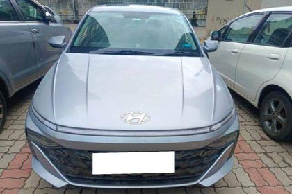 2024 Hyundai Verna SX IVT