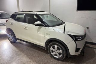 Used W6 AMT Diesel Sunroof NT BSVI