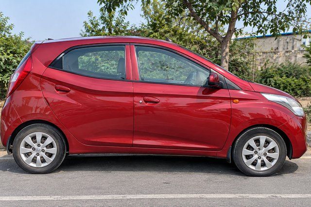 Hyundai EON Magna Plus Second-hand 2014 Hyundai EON Magna Plus for sale in Chennai