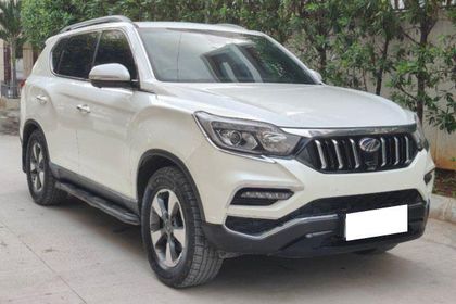 2021 Mahindra Alturas G4 4x4 एटी