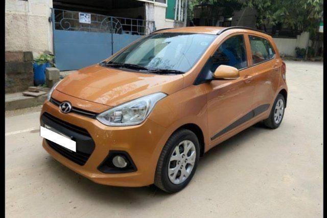 Second-hand 2017 Hyundai Grand i10 स्पोर्टज़ for sale in Chennai