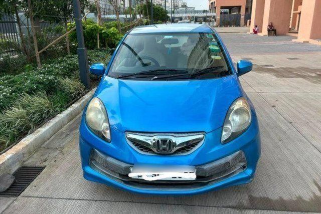 Honda Brio एस रेनफोर्स्ड MT Second-hand 2011 Honda Brio एस रेनफोर्स्ड MT for sale in Mumbai