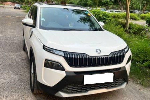 Second-hand 2026 Skoda Kylaq सिग्नेचर एटी for sale in New Delhi