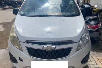 2011 शेवरले बीट LT