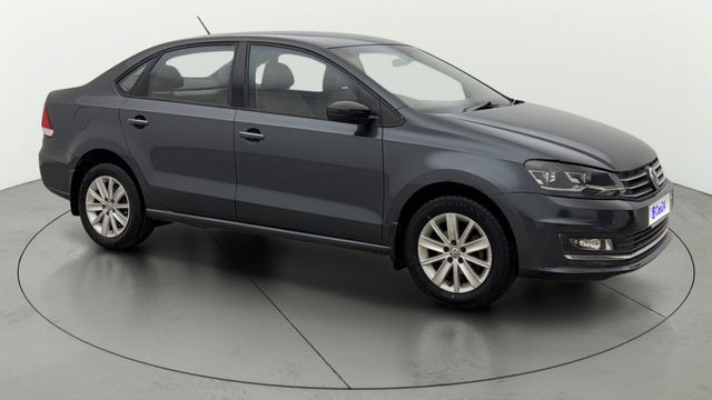 Volkswagen Vento Petrol Highline AT Second-hand 2017 Volkswagen Vento Petrol Highline AT for sale in Chennai