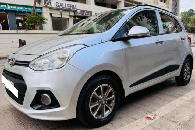 Second-hand 2013 Hyundai Grand i10 एस्टा for sale in Mumbai