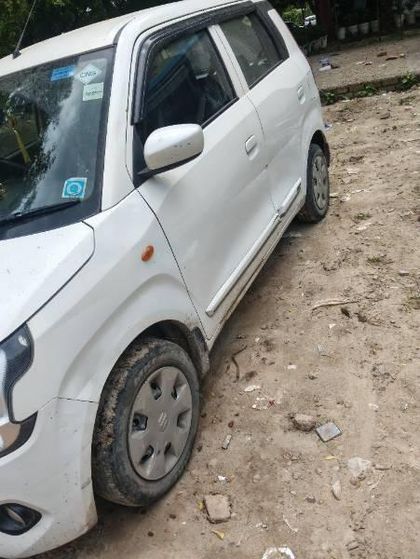 2023 Maruti Suzuki Wagon R वीएक्सआई सीएनजी