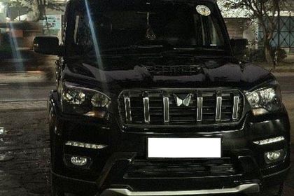 2024 Mahindra Scorpio एस रेनफोर्स्ड