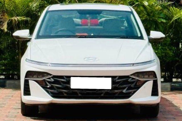Hyundai Verna SX Second-hand 2024 Hyundai Verna SX for sale in Surat