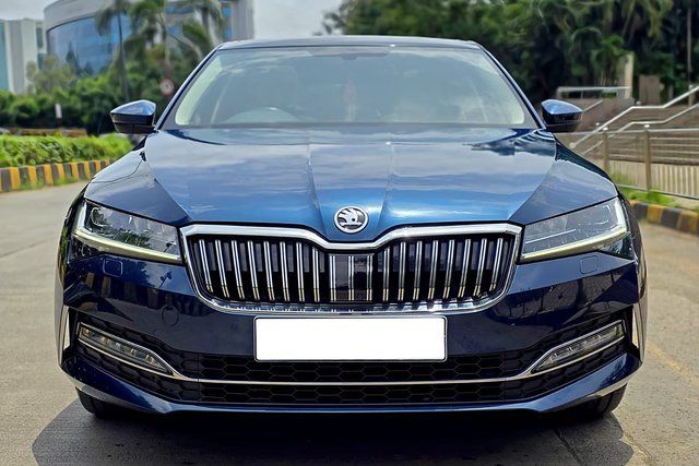 Second-hand 2022 Skoda Superb Laurin & klement बीएस6 for sale in Mumbai