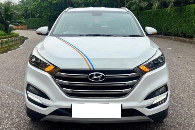 Hyundai Tucson 2.0 Dual VTVT 2WD AT GLS Second-hand 2018 Hyundai Tucson 2.0 Dual VTVT 2WD AT GLS for sale in New Delhi
