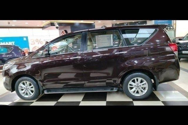 Toyota Innova Crysta 2.8 ZX AT BSIV Second-hand 2016 Toyota Innova Crysta 2.8 ZX AT BSIV for sale in Bangalore