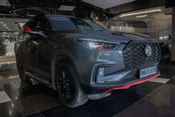 Used Black Storm 4x4 6Str