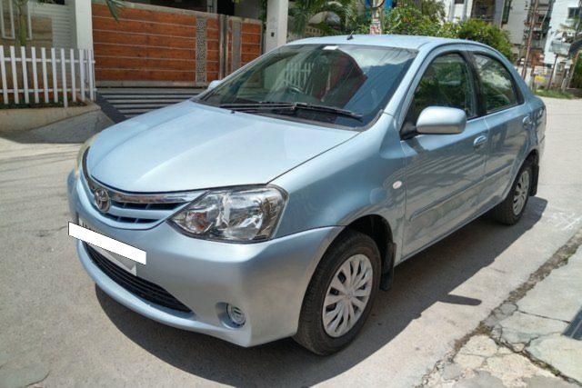 Toyota Etios G Second-hand 2013 Toyota Etios G for sale in Hyderabad
