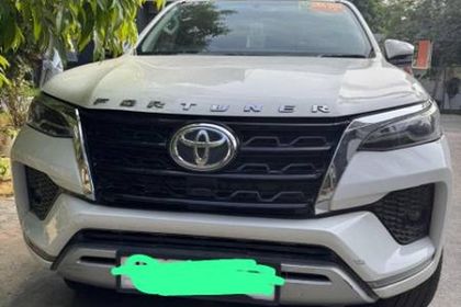 2022 Toyota Fortuner 4X2 डीजल बीएस6