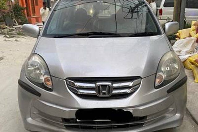 Second-hand 2014 Honda Amaze E i-Dtech for sale in Hyderabad