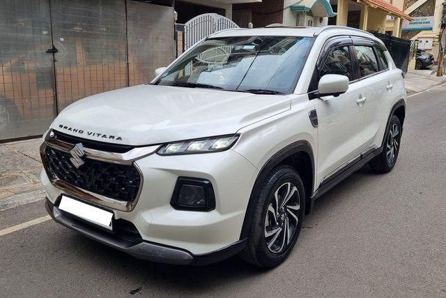 Second-hand 2026 Maruti Suzuki Grand Vitara Alpha Plus Opt Hybrid CVT for sale in Bangalore