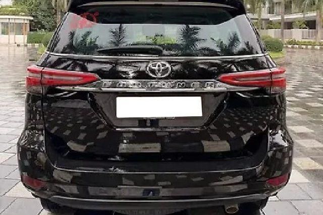 Second-hand 2024 Toyota Fortuner 4X2 Diesel AT for sale in Mumbai