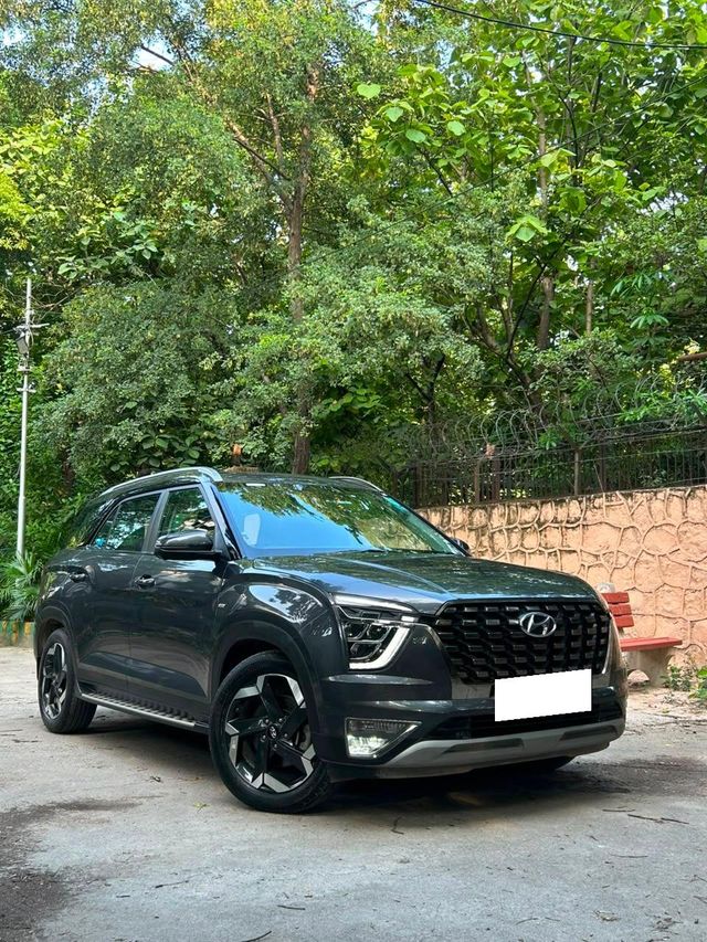 Hyundai Alcazar Platinum AT Second-hand 2021 Hyundai Alcazar Platinum AT for sale in New Delhi