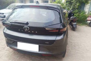 Used XZ Plus OS CNG