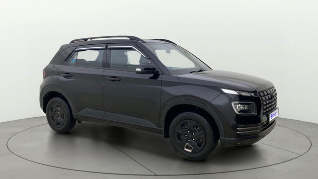 Hyundai Venue S Opt Knight 2023-2025 Second-hand 2024 Hyundai Venue S Opt Knight 2023-2025 for sale in Ahmedabad