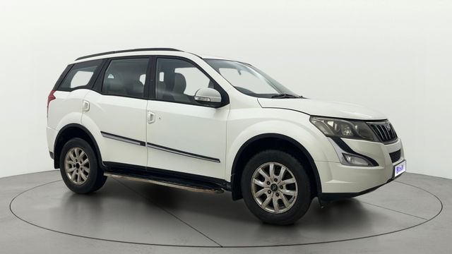Mahindra XUV500 W8 2WD Second-hand 2016 Mahindra XUV500 W8 2WD for sale in Bangalore