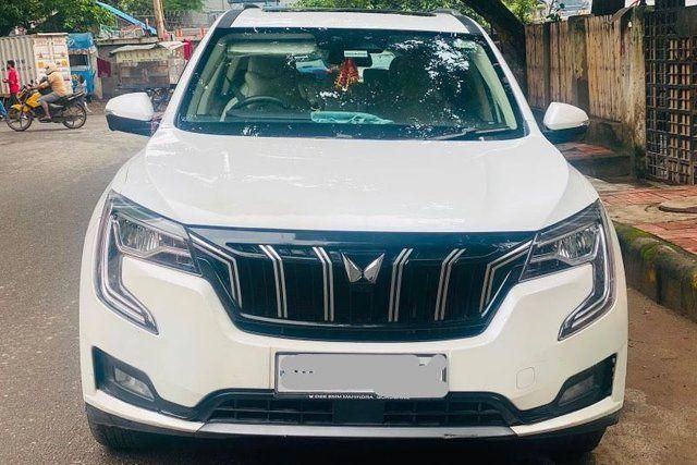 Second-hand 2023 Mahindra XUV700 AX7 Diesel Luxury Pack BSVI for sale in New Delhi