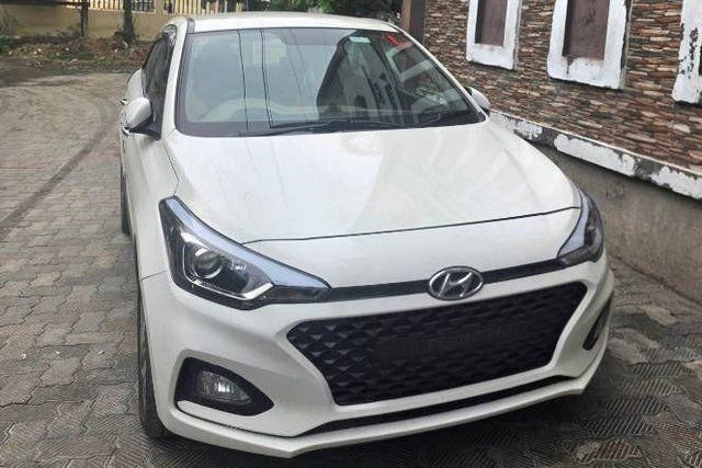 Hyundai i20 1.4 Asta Option Second-hand 2018 Hyundai i20 1.4 Asta Option for sale in Kanchipuram