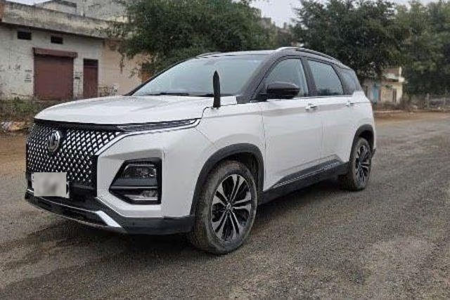 Second-hand 2023 MG Hector Plus 2.0 Sharp Pro Diesel BSVI for sale in Bhiwani