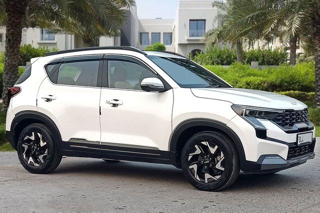 Kia Sonet GTX Plus Turbo DCT Second-hand 2024 Kia Sonet GTX Plus Turbo DCT for sale in New Delhi