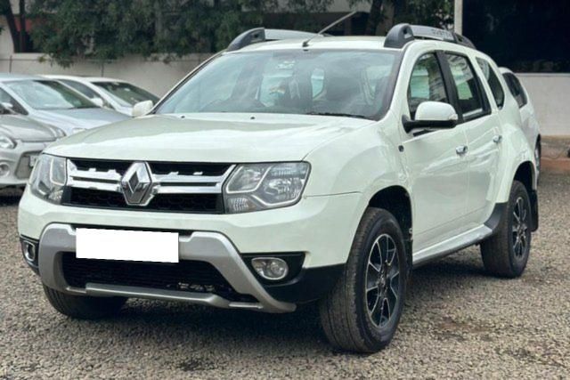 Renault Duster RXZ AWD Second-hand 2016 Renault Duster RXZ AWD for sale in Nashik