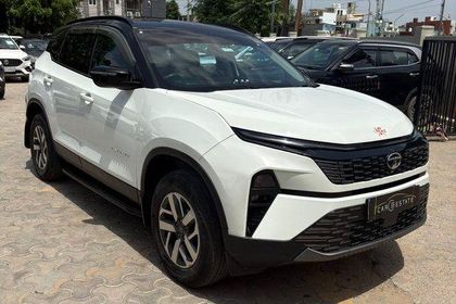 2023 टाटा हैरियर Adventure