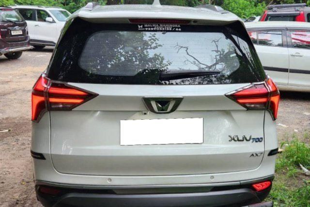 Second-hand 2022 Mahindra XUV700 AX7 Diesel AT BSVI for sale in New Delhi