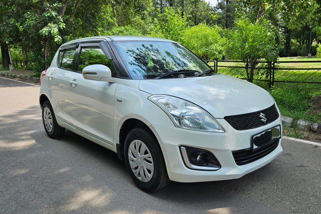 Maruti Suzuki Swift VXI Second-hand 2015 Maruti Suzuki Swift VXI for sale in Chandigarh