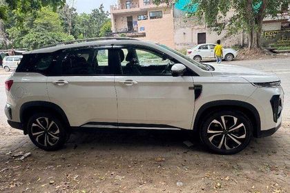 2024 MG Hector सलेक्ट Pro CVT 2023-2025